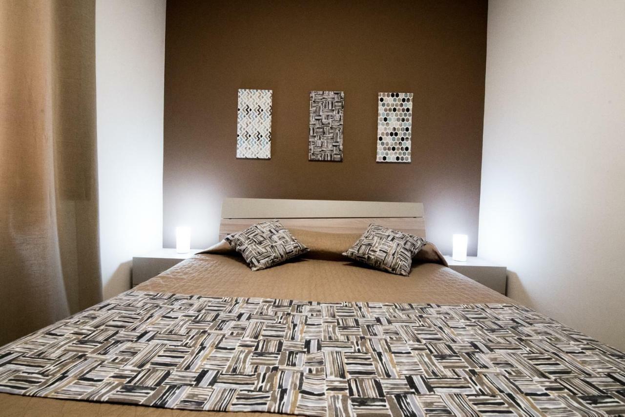 Macaria Apartments ตราปานี ภายนอก รูปภาพ